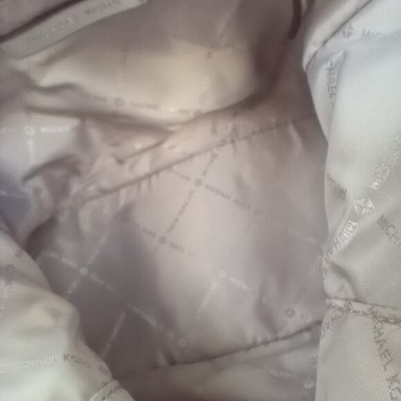 MICHAEL KORS JET SET Small Travel Ski Girls Crossbody Silver Accents NWT - Picture 4 of 14